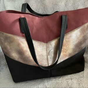 Charming Charlie Burgundy Gold Black Handbag